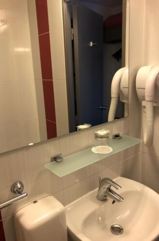 Relais Fasthotel Biarritz Bidart 43/50