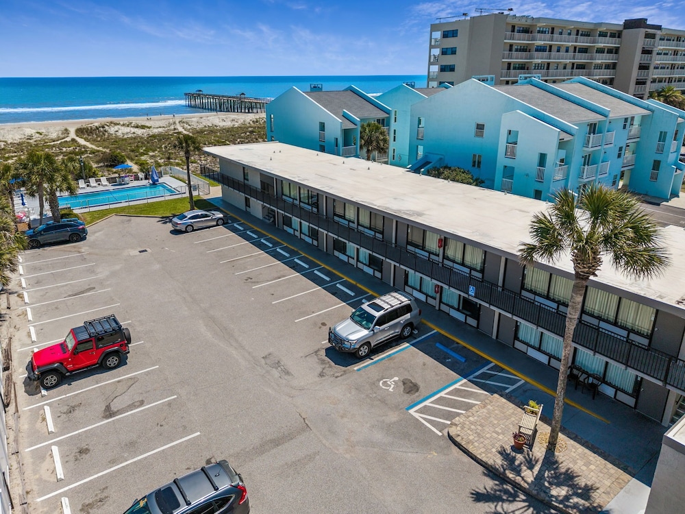 Beachside Motel 58/72