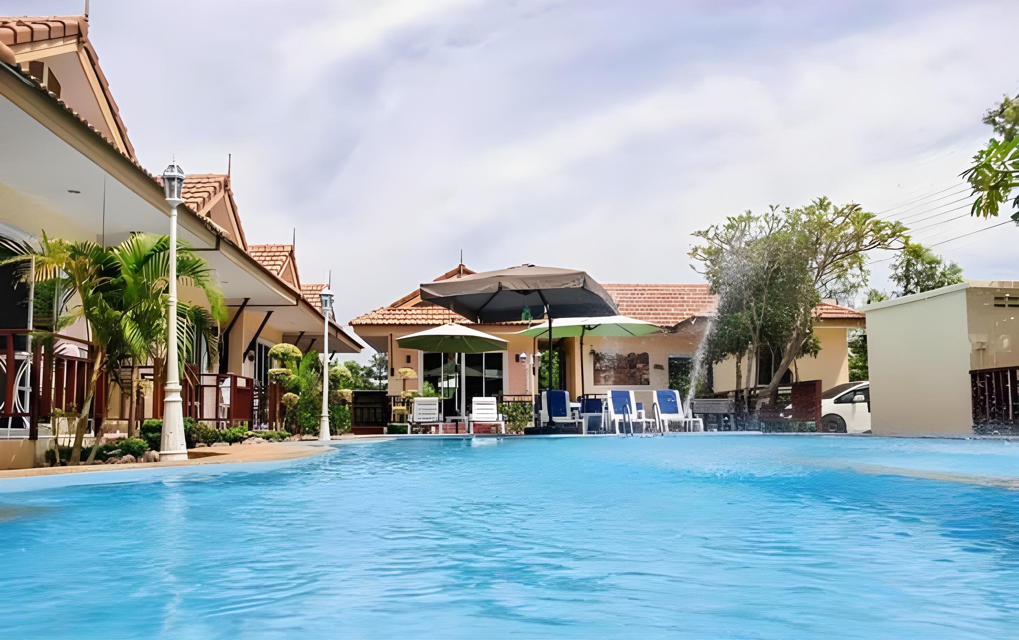 Charm Resort Cha-Am 17/60