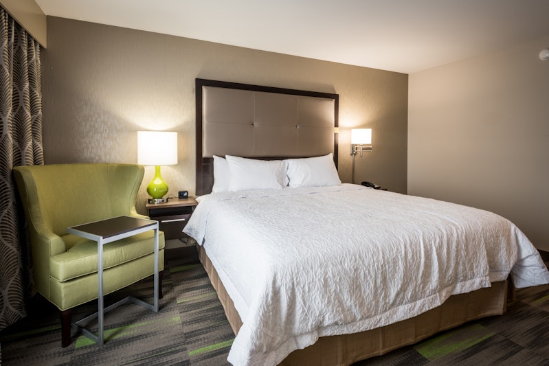 Hampton Inn and Suites Hammond 9/33