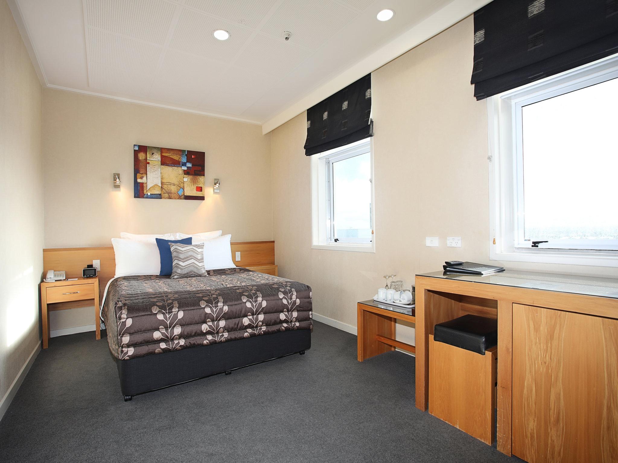 Room, Double Bed