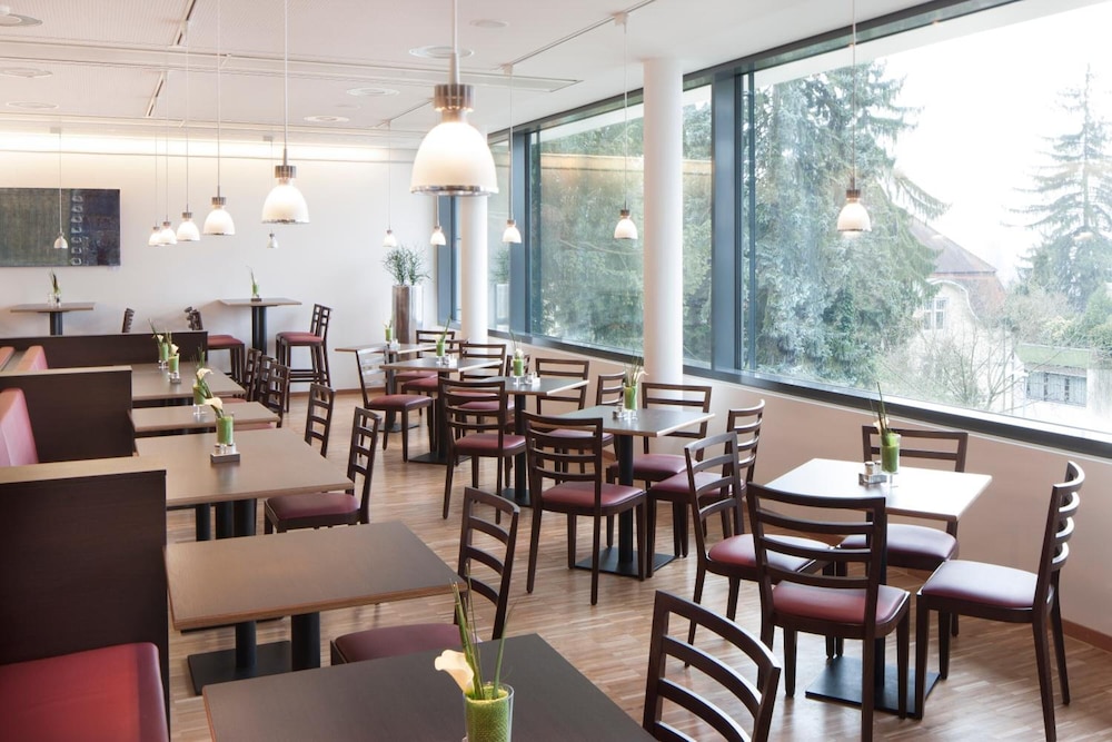 Caritas Tagungszentrum 35/50