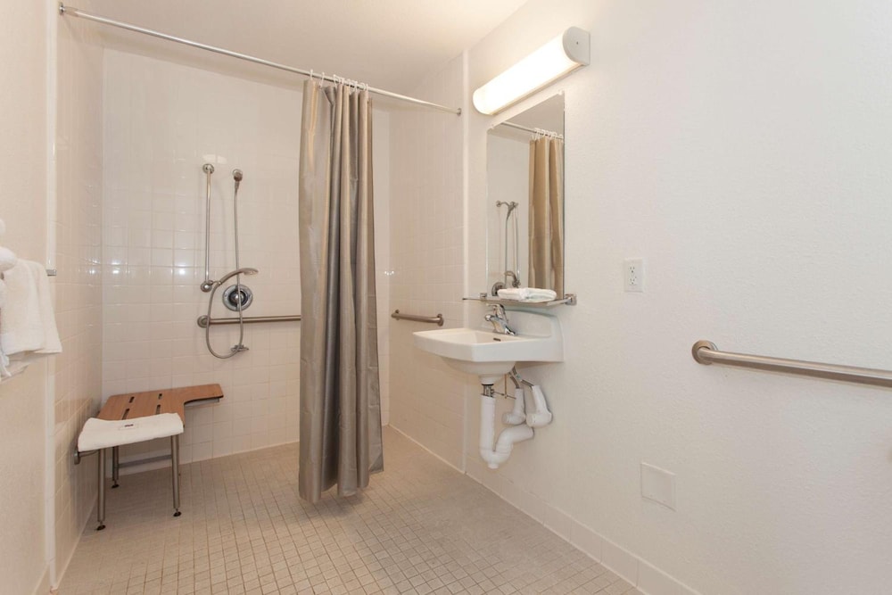 Motel 6 Davis - Sacramento Area 56/58