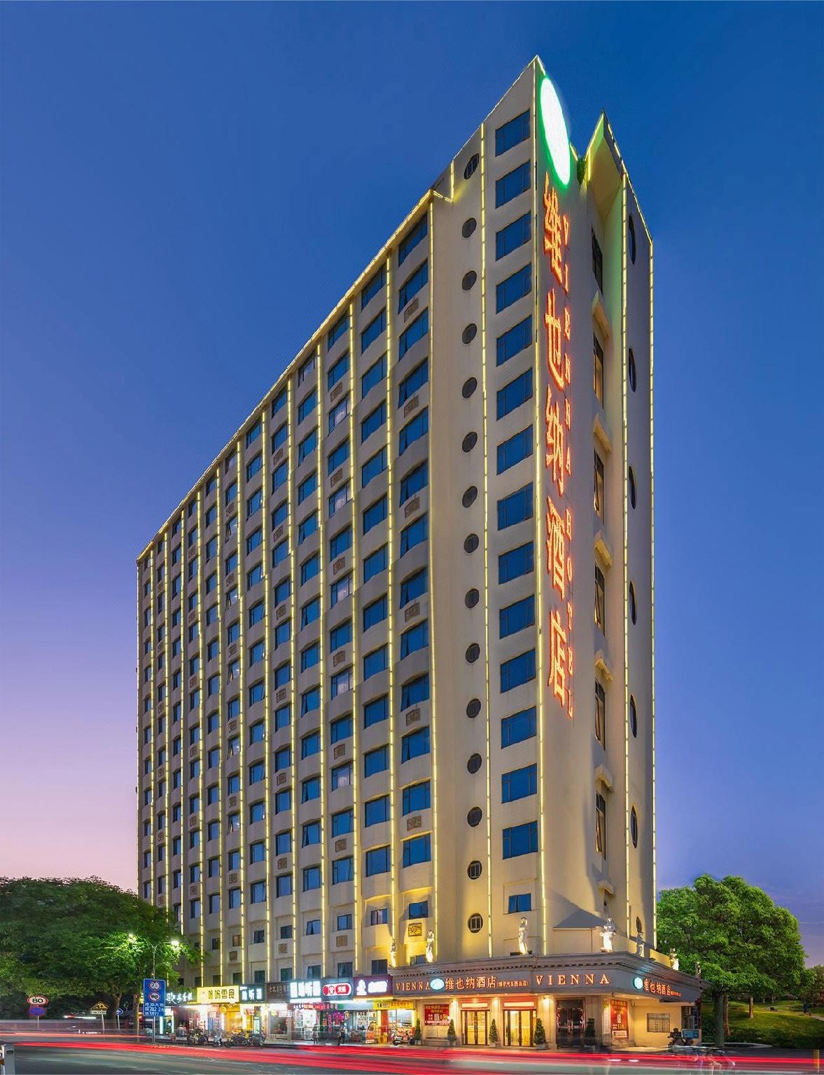 Vienna Hotel (Bolo West Bus Station) 4/41