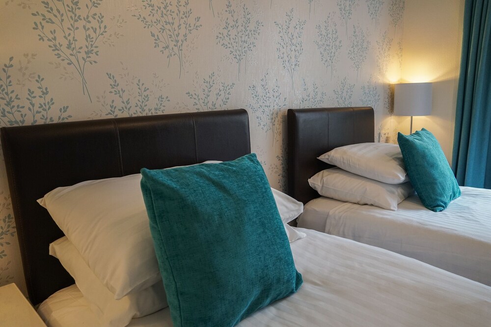 The Sandpiper Guest House 32/50