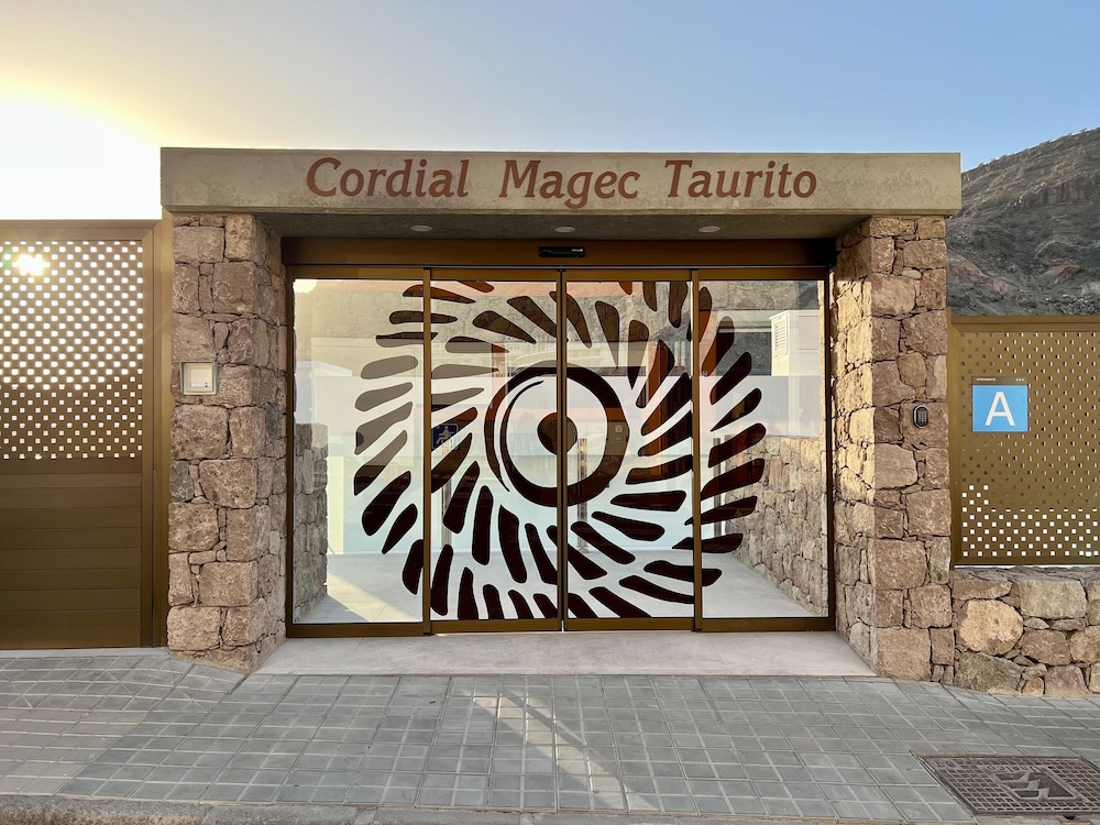 Cordial Magec Taurito 15/63