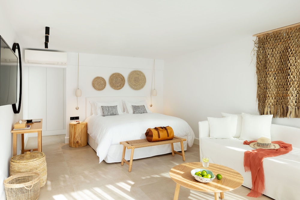 Amantes Villas And Suites 13/50