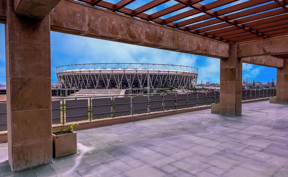 Ramada by Wyndham Ahmedabad Narendra Modi Stadium Motera 18/49
