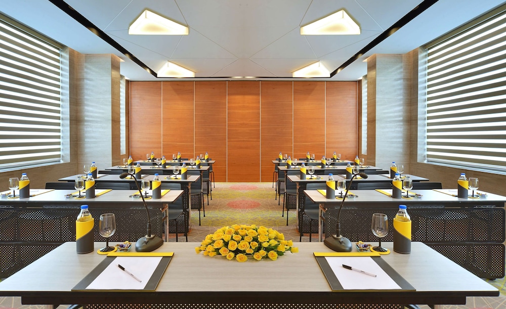Radisson Bengaluru City Center 42/58