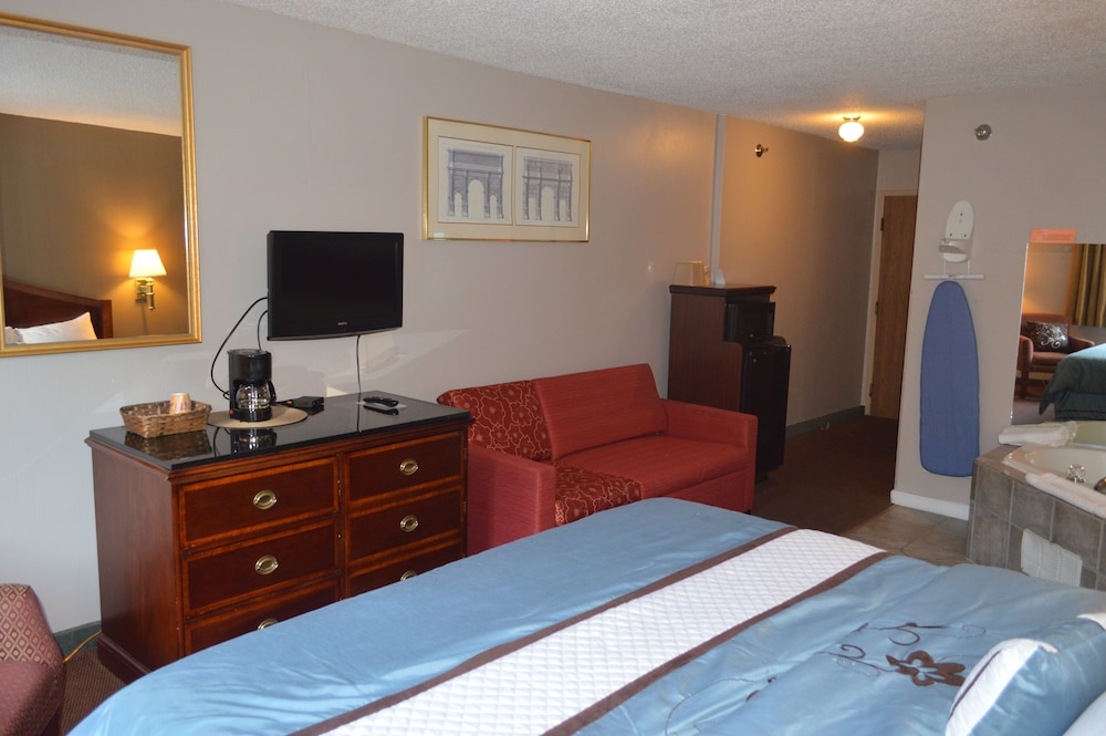 American Elite Inn 33/66