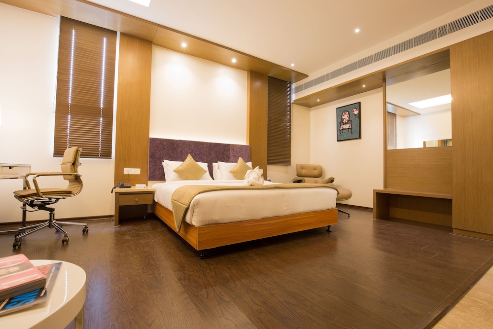 Hotel Kiscol Grands 11/40