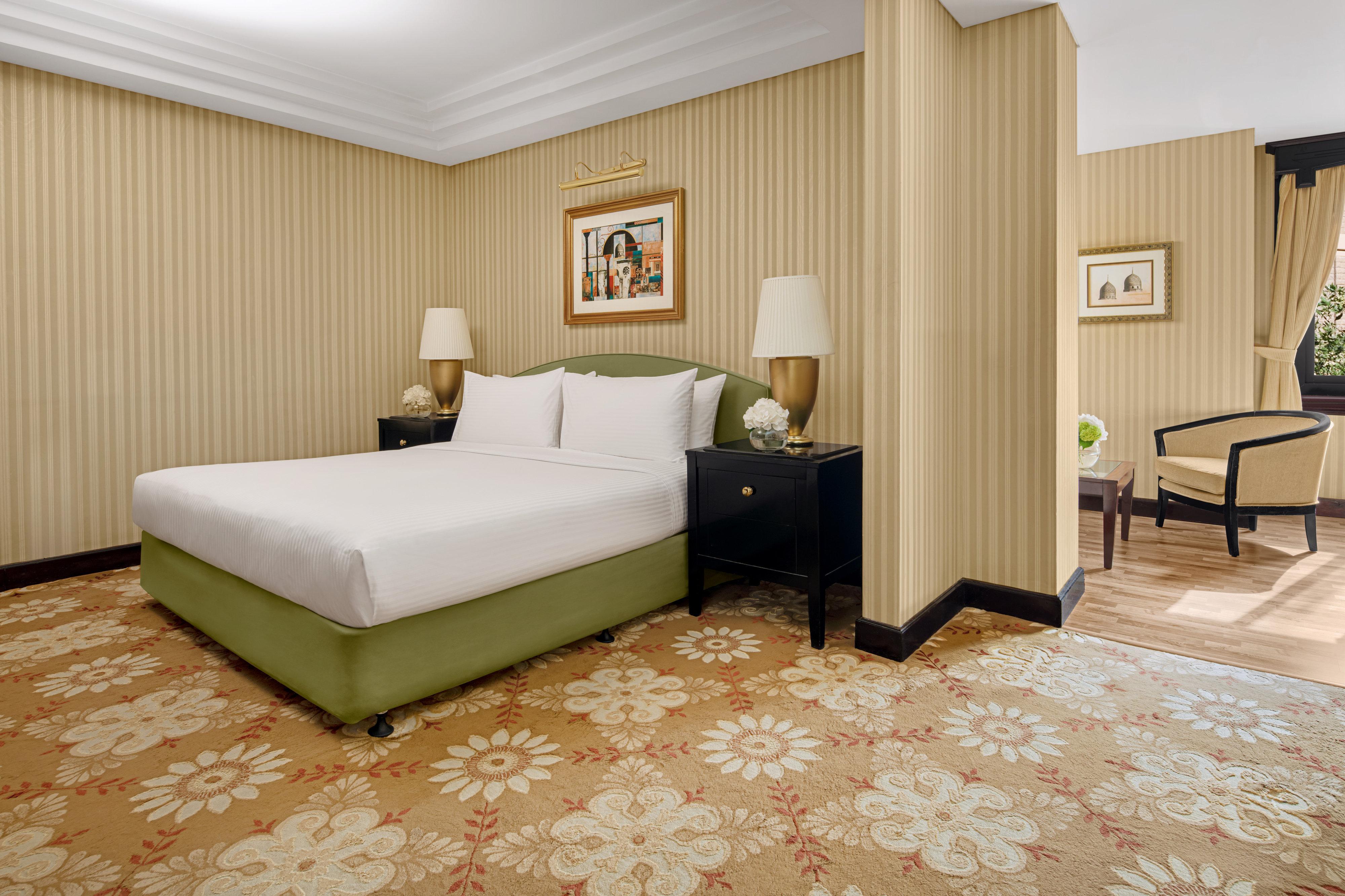 1 BEDROOM, JUNIOR SUITE, KING BED