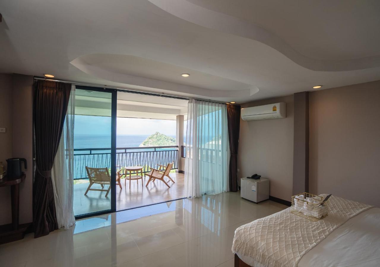 Treasure, Family Suite, Sea View, Hill Side