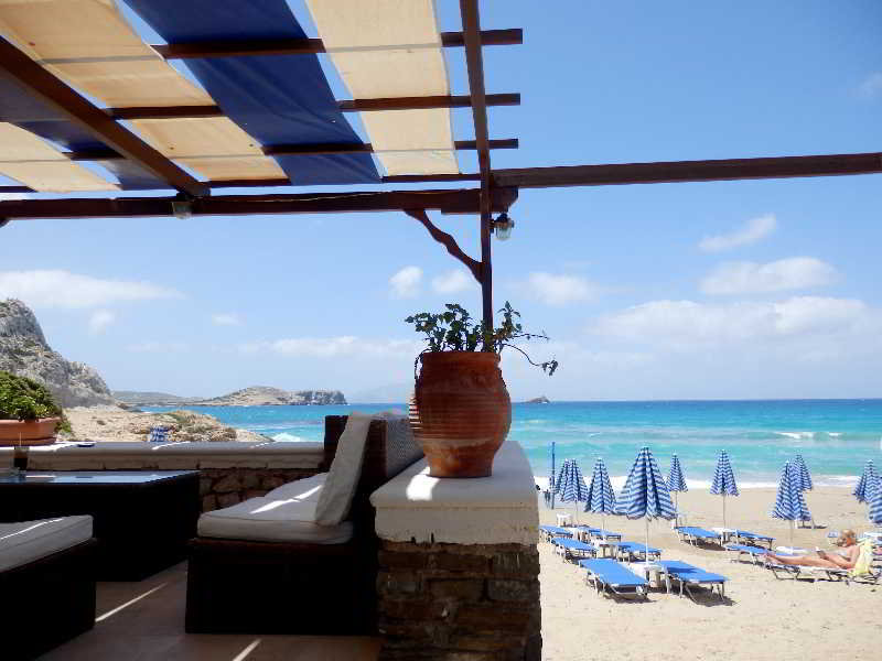 Royal Beach Hotel 52/53