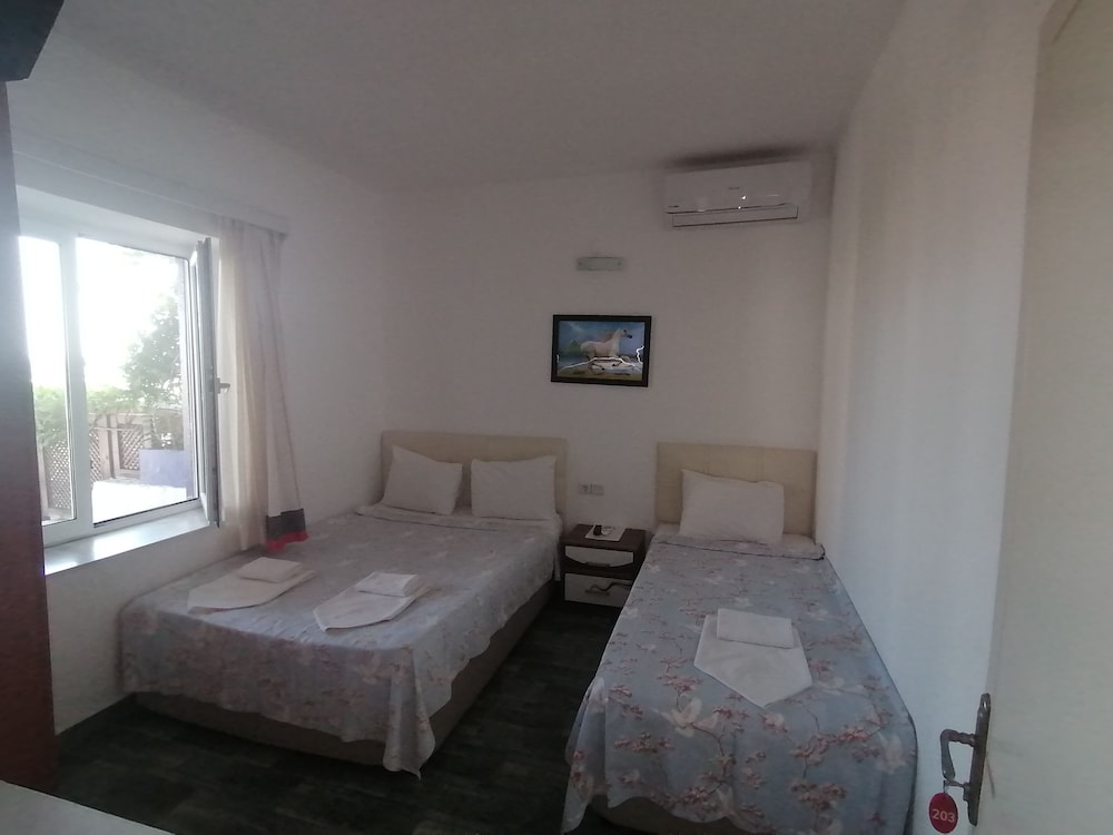 Bodrum Motel 8/54