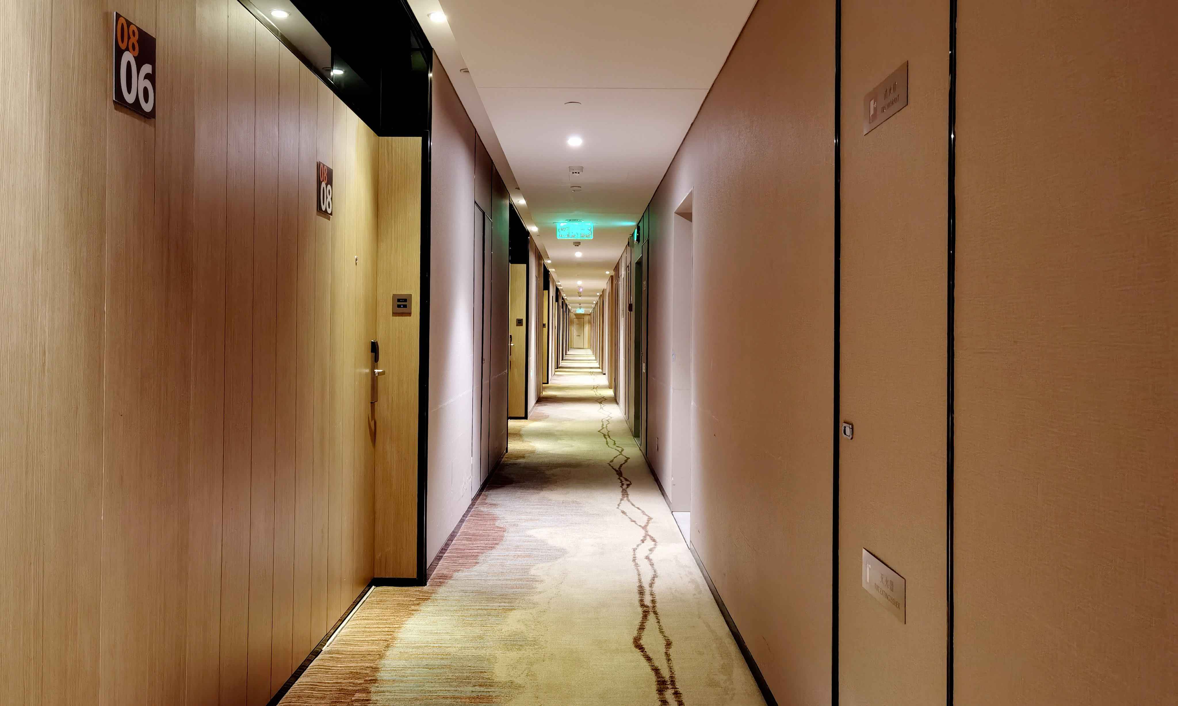 HOLIDAY INN EXPRESS CHENGDU WENJIANG HOTSPRING 17/36