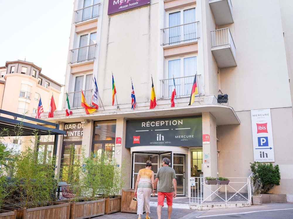 MERCURE MILLAU 5/50