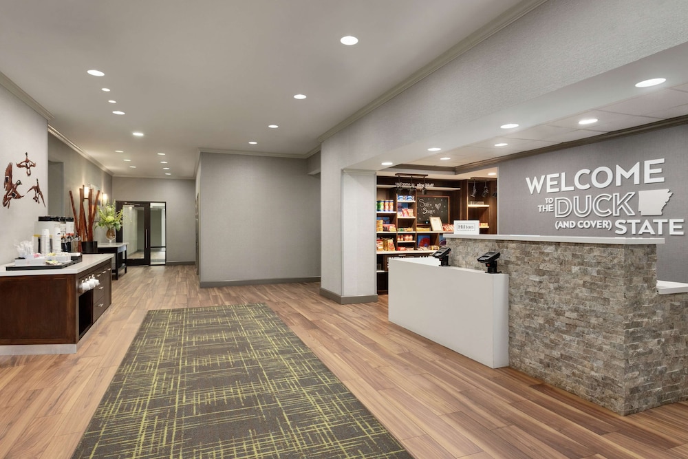 Hampton Inn And Suites Pine Bluff 10/46