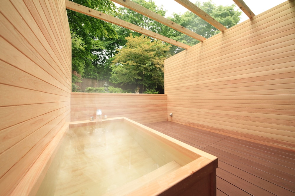 Hakone Fuga - Adults Only 22/50