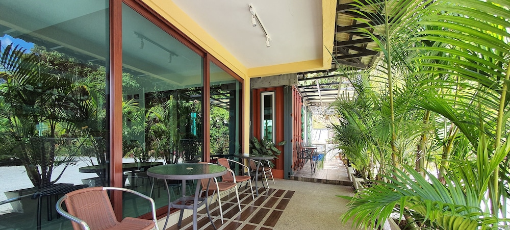 Highlanders Garden Guesthouse 7/62