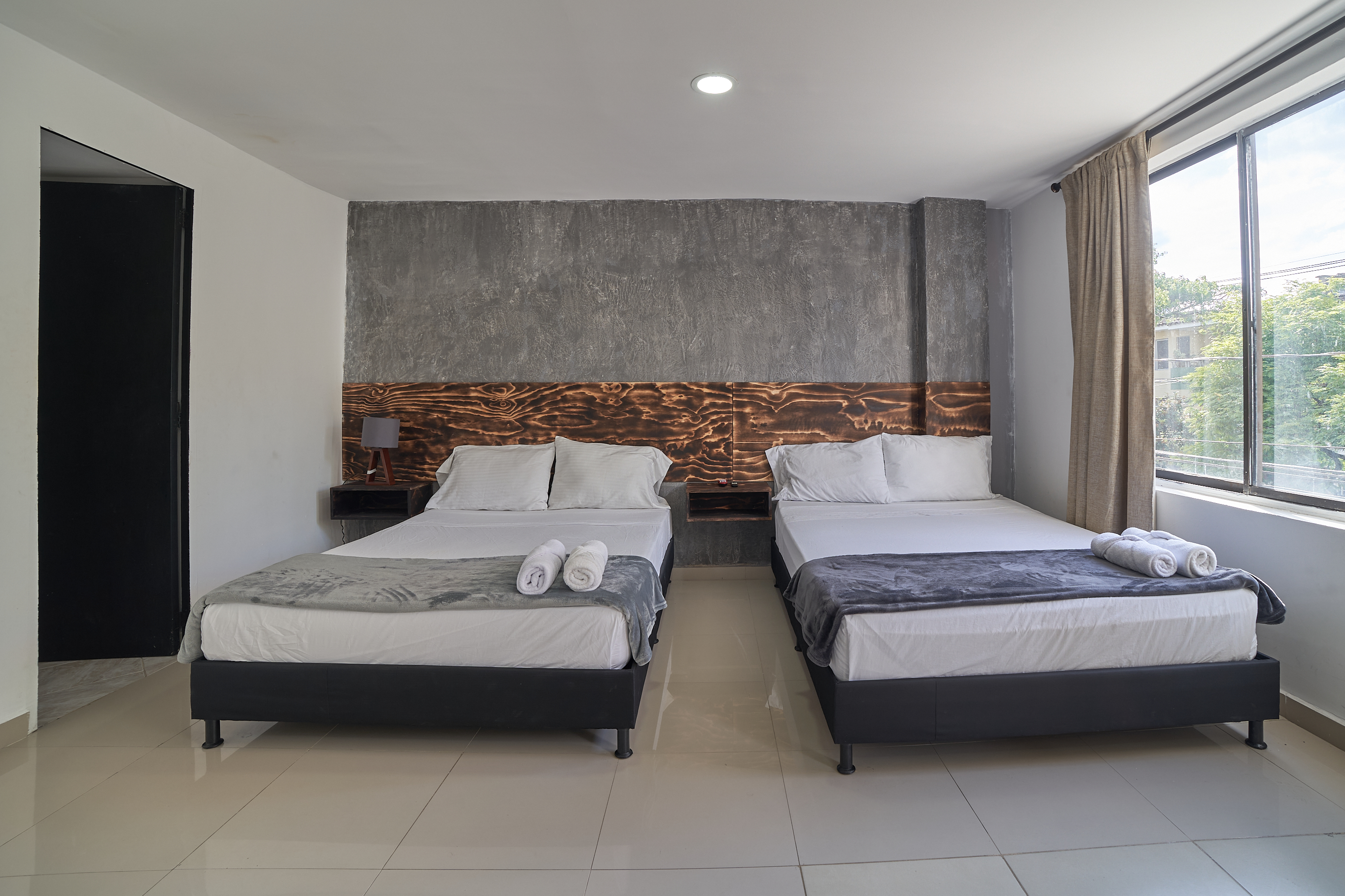 Room, Twin Beds