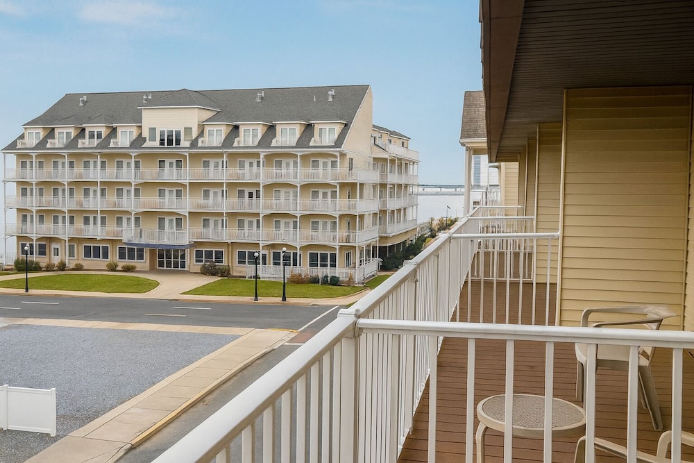 Boardwalk One 5/48