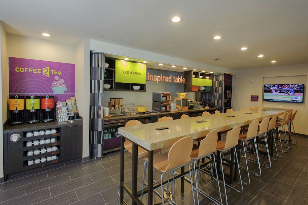 HOME2 SUITES BY HILTON PORTLAND 26/33