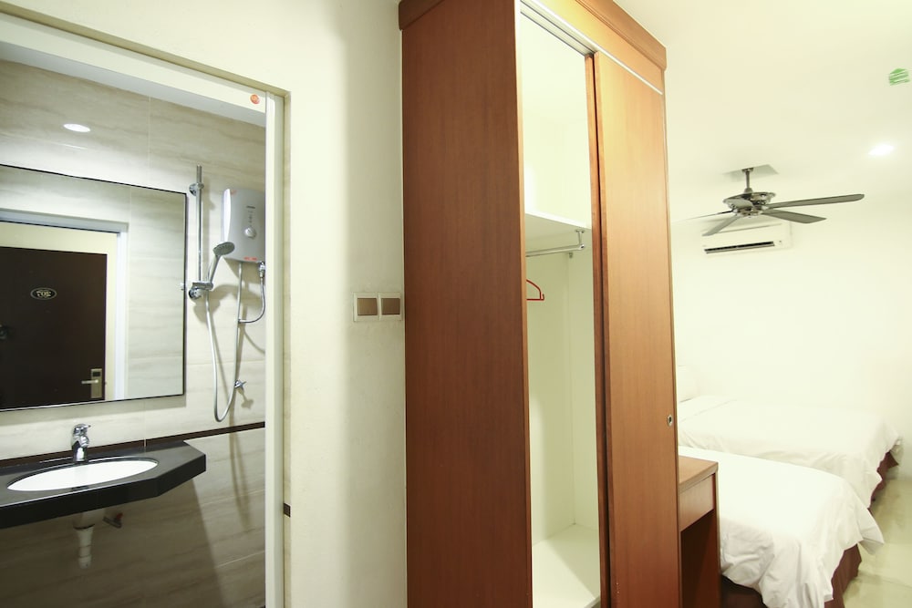 Ag Hotel Penang 46/48