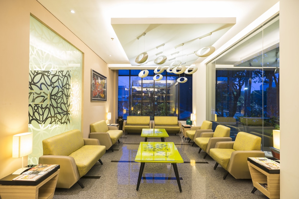 Royal City Hotel 37/55