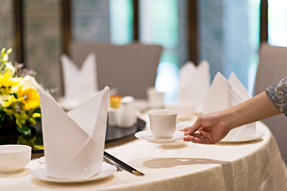 Eastin Grand Hotel Saigon 12/50