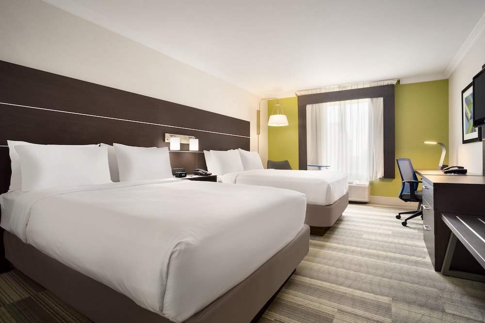Holiday Inn Express & Suites Dallas NE - Allen 6/55