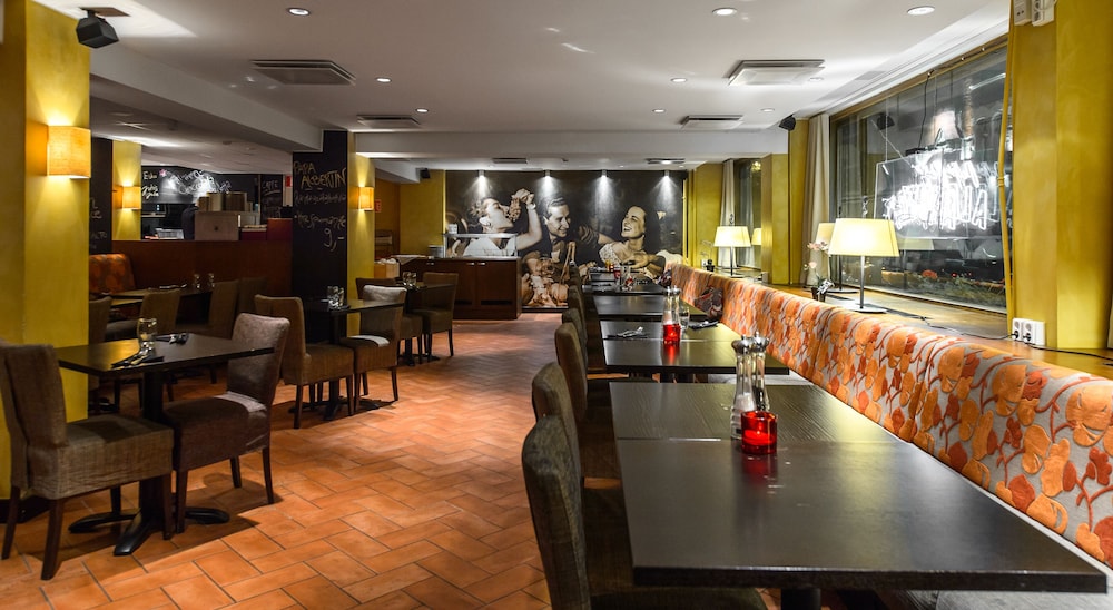restaurant-cafeteria