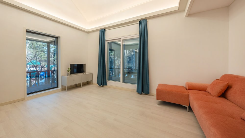 Gapyeong Benest Pension 31/49