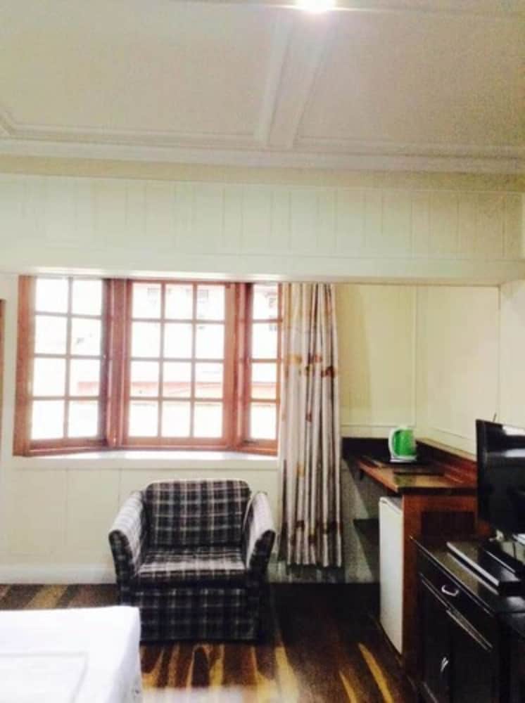 Southern Cross Hotel Fiji 34/57