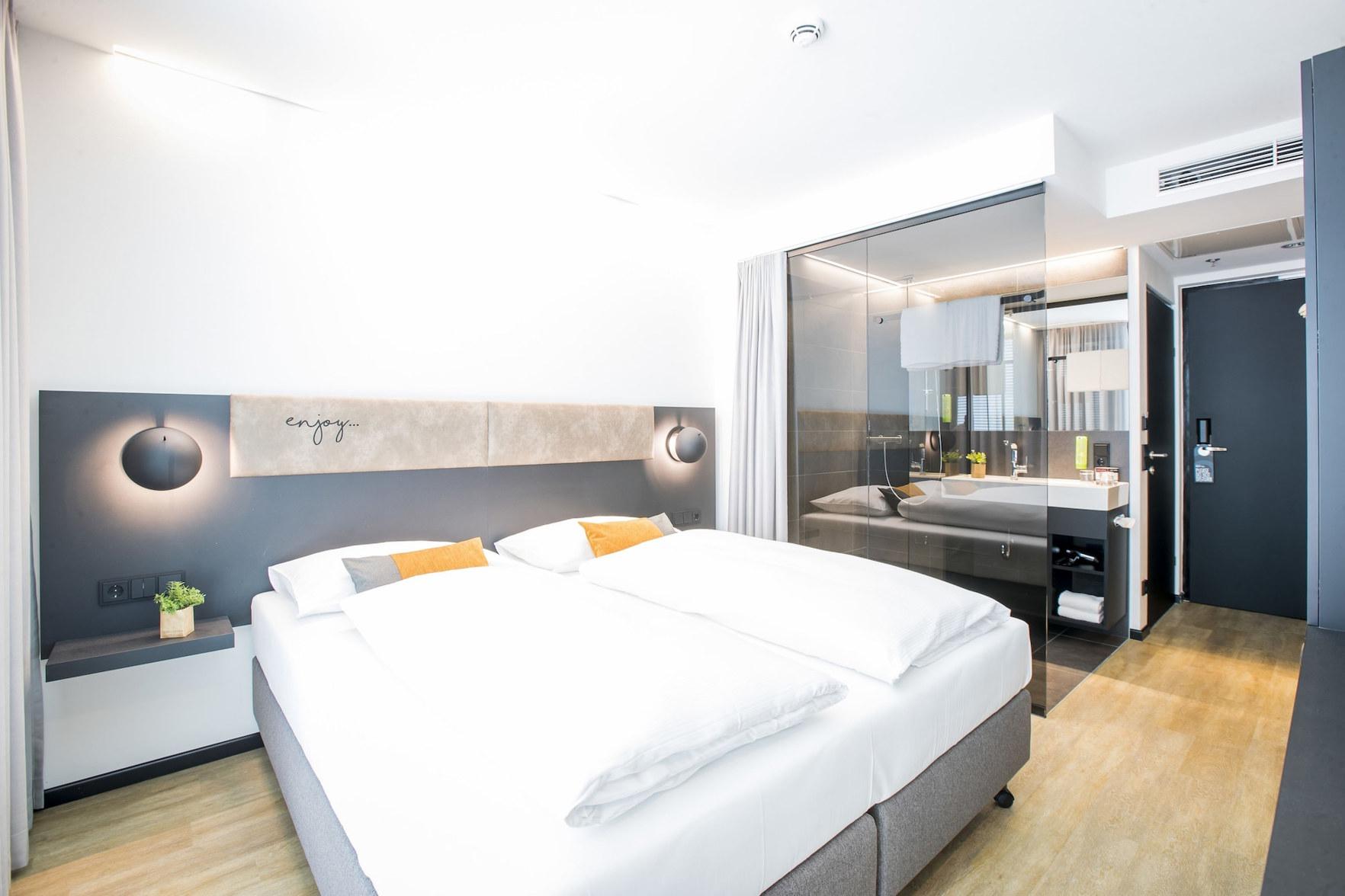 Medium, Original, Double Bed