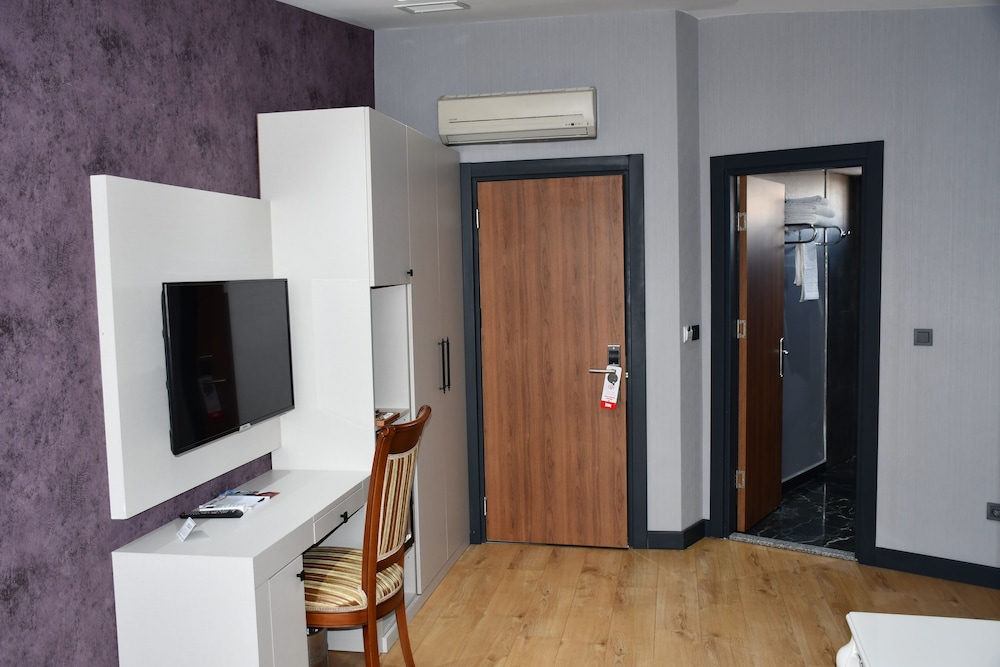 Hmz Luxury Hotel 21/29