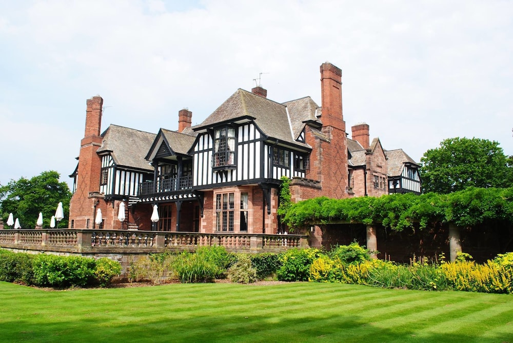 Inglewood Manor 70/72