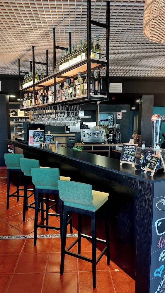 Ibis Jerez De La Frontera 58/76