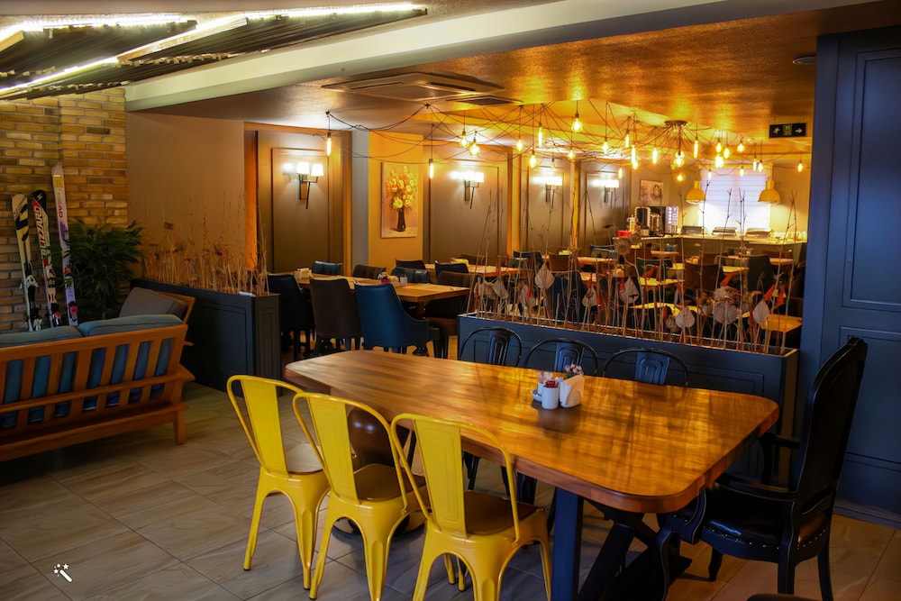 Hotel Zade 30/50