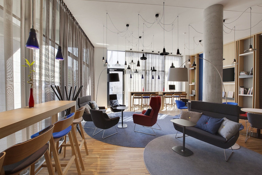 Holiday Inn Express Berlin - Alexanderplatz 37/67