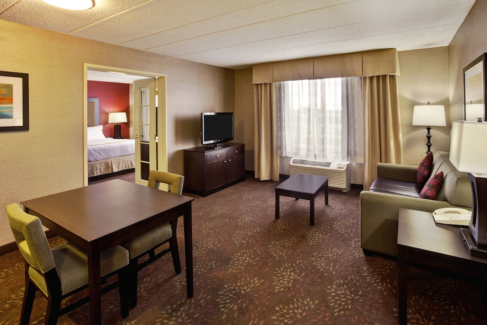 Holiday Inn & Suites Chicago Northwest - Elgin 27/62