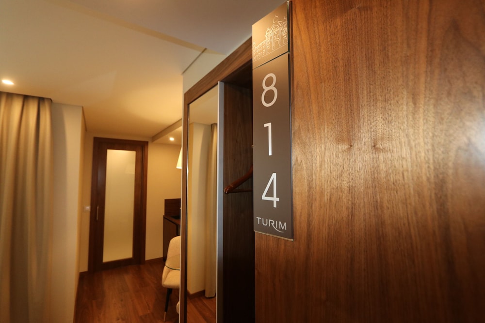 Turim Iberia Hotel 40/64