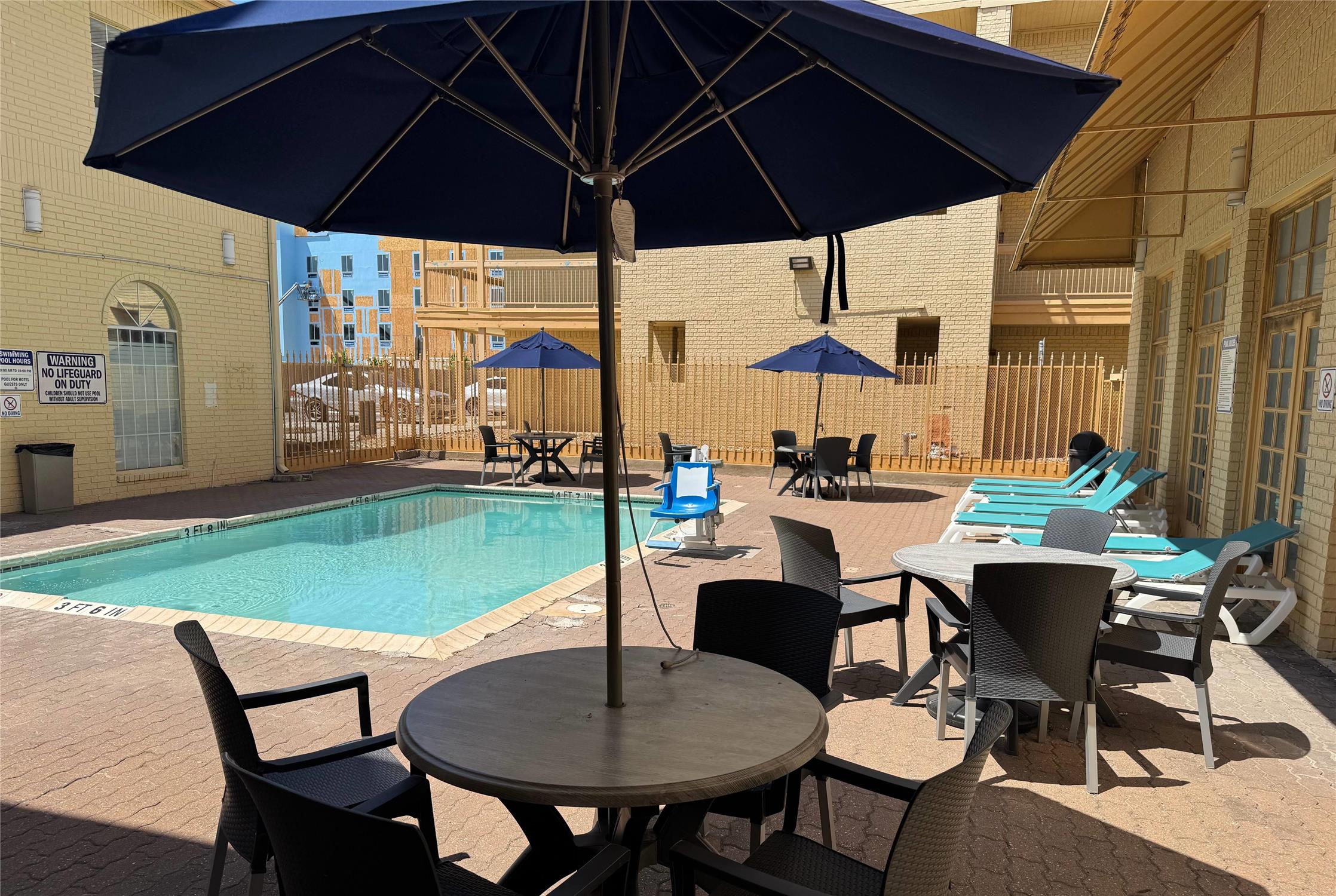 Days Inn By Wyndham Georgetown 10/16