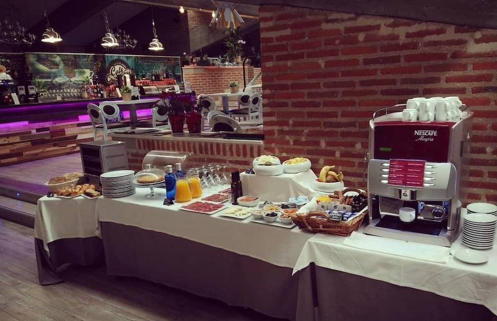 El Montico Hotel 14/33