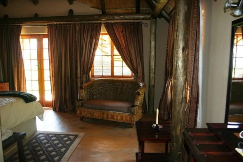 African Flair Country Lodge 9/26