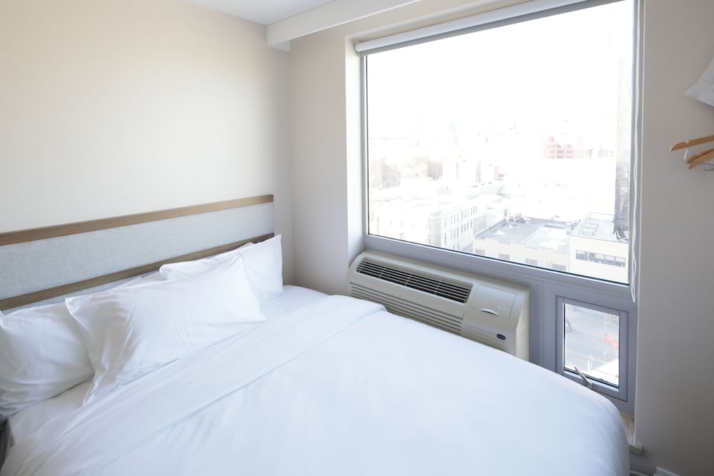 Mayflower Boutique Hotel 5/33
