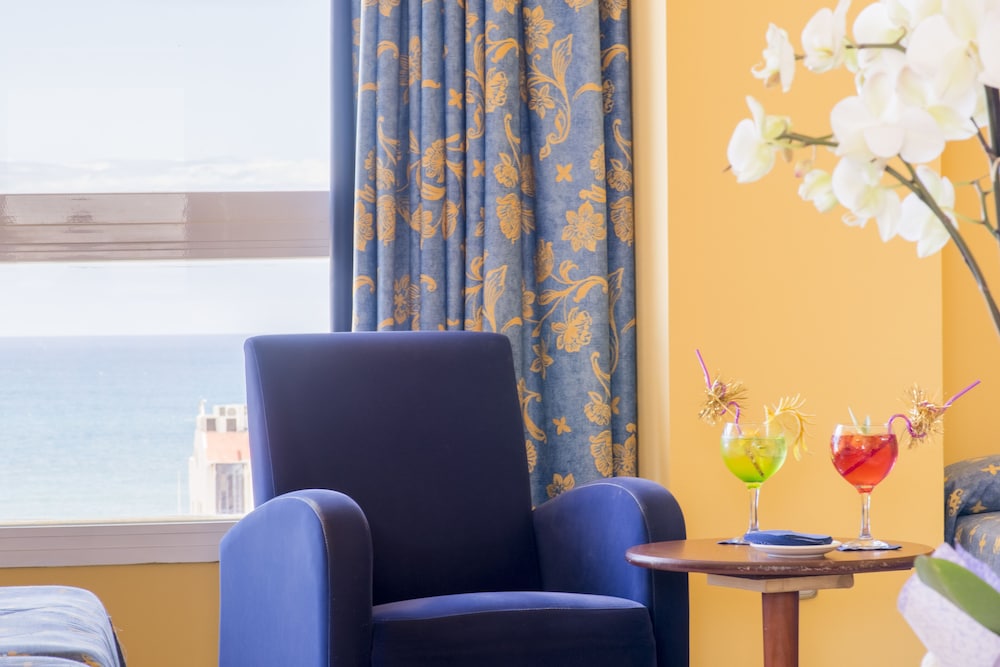 Hotel Biarritz 17/28