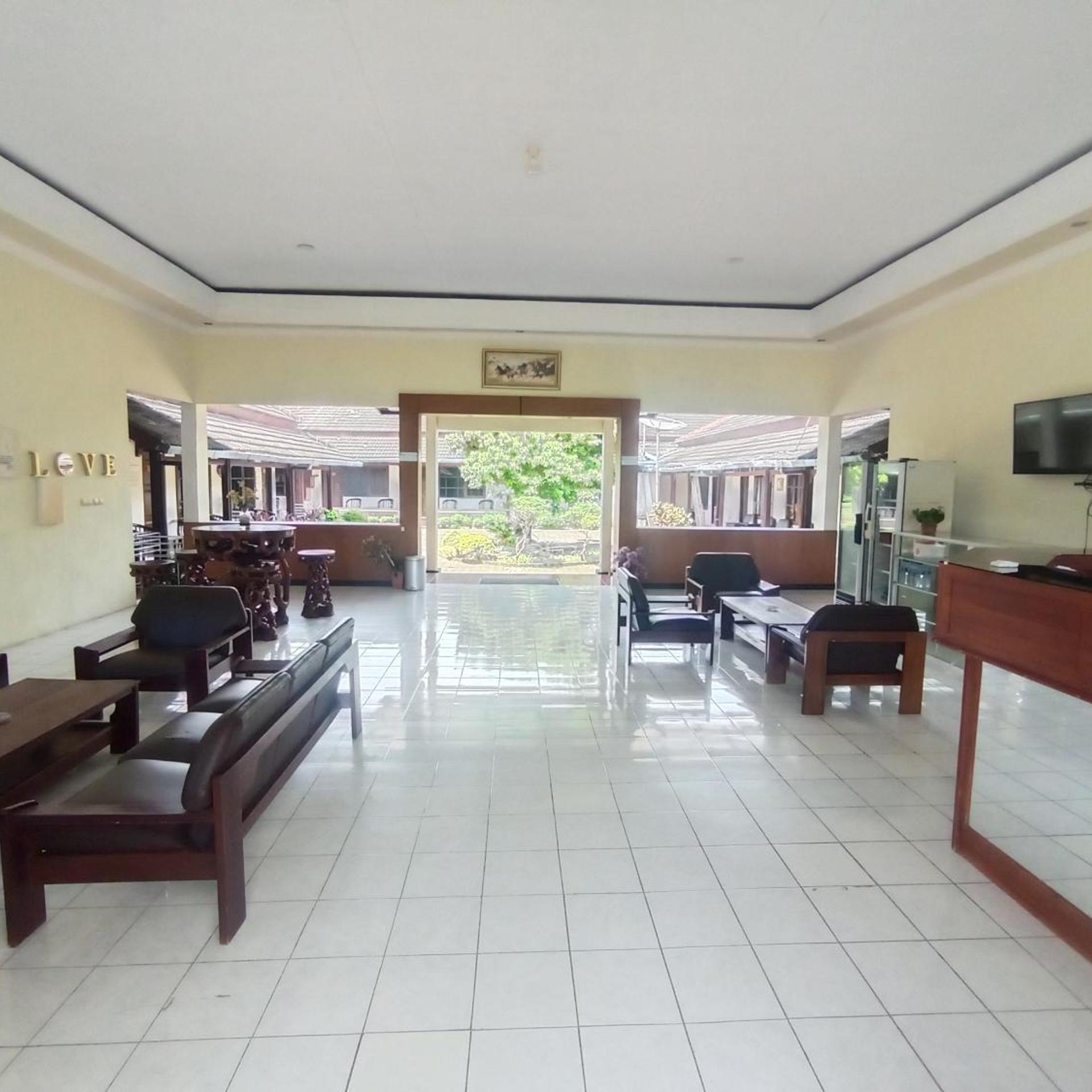 Yokima Beach Hotel 26/43