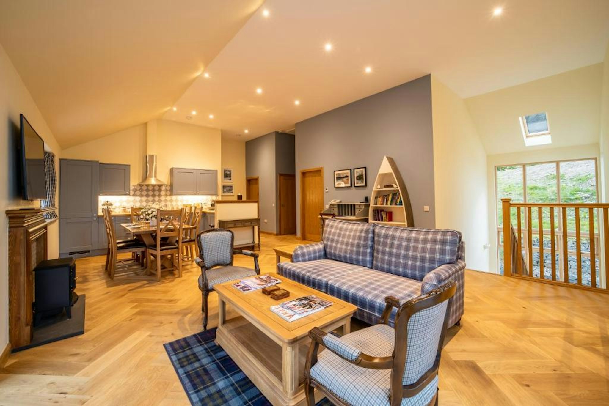 The Whispering Pine Lodge Ex Letterfinlay Lodge Hotel 20/33