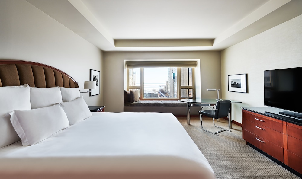 Park Hyatt Chicago 15/91
